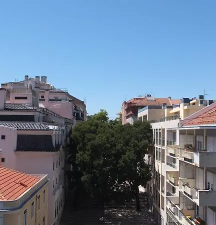 Quiet And Sunny * Lisbon