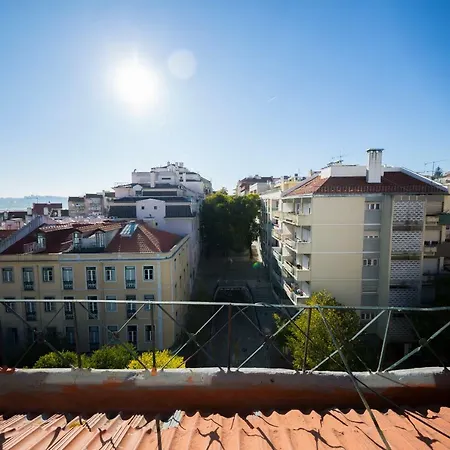 Apartment Quiet And Sunny Lisbon